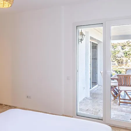 2 Br House With A Fantastic View Of Gümüşlük Bodrum
